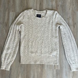Abercrombie and fitch knitted sweater XS like new!
